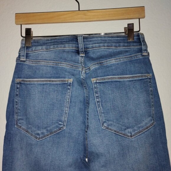 Arizona Jeans Co. Hi-Rise Slim Fit Skinny Jeans in Medium Tarnish Size 7 - Picture 4 of 5